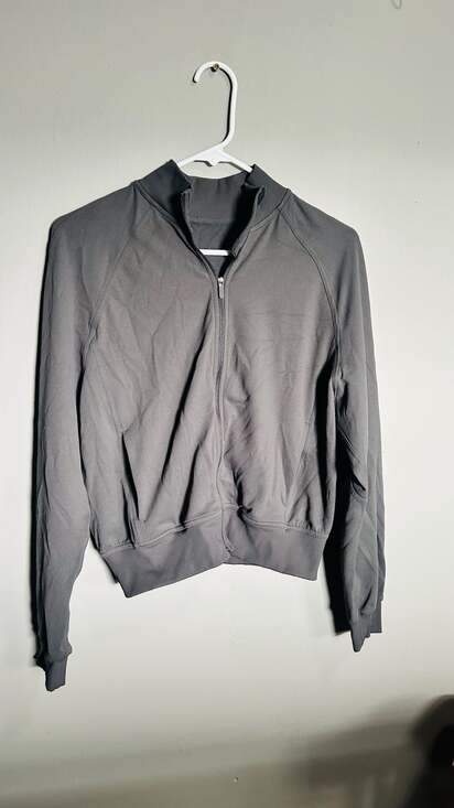 Lululemon Jackets & Blazers - Lululemon Wunder Train Track Jacket Size 4 Graphite Grey pc 134